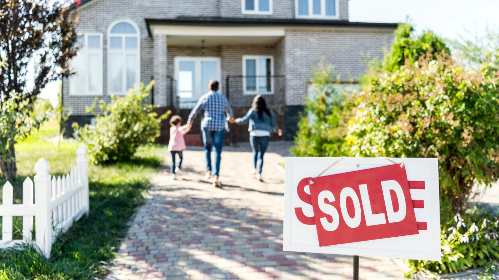 I Sold My House, Now What? 9 Things To Do After Closing
