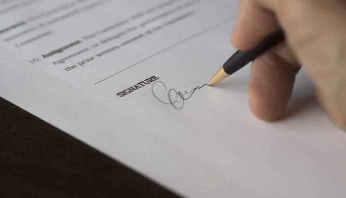 Selling a house without an agent means you have to negotiate the deal by yourself.