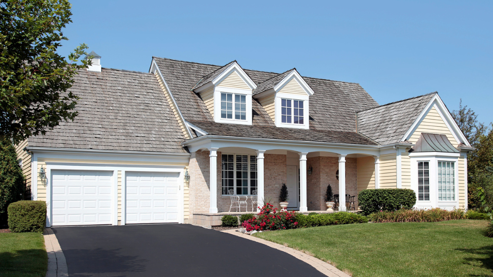 Selling Your Home? First Impressions Start Before Buyers Walk In
