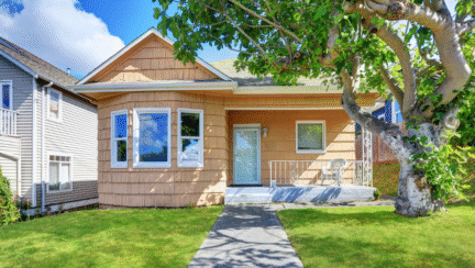 A photo of a home whose owner downsized using a downsizing checklist