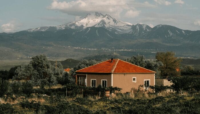 A house in Denver with road noise.