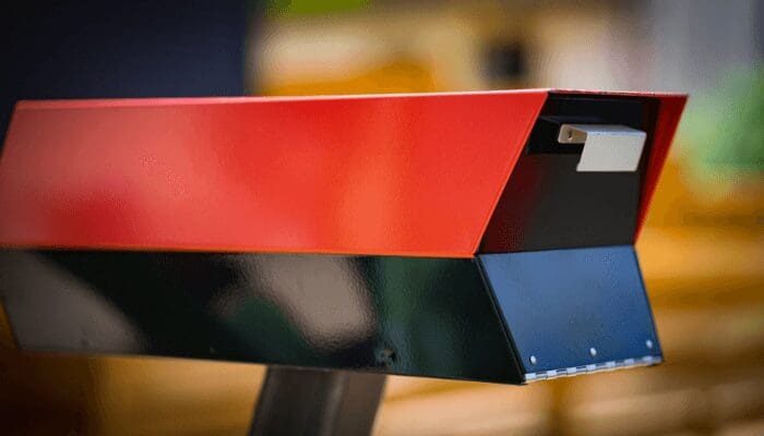 A retro mailbox with curb appeal.