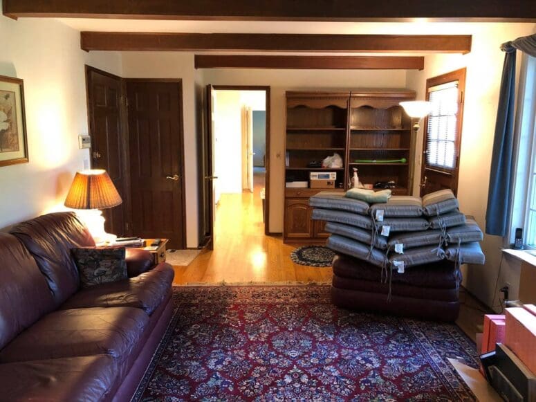 A before staging photo.