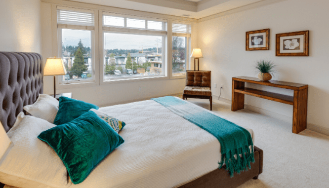 A bed at an open house that works.