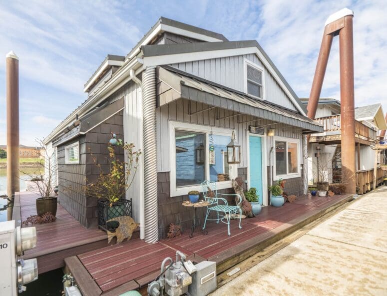 A home with great curb appeal.