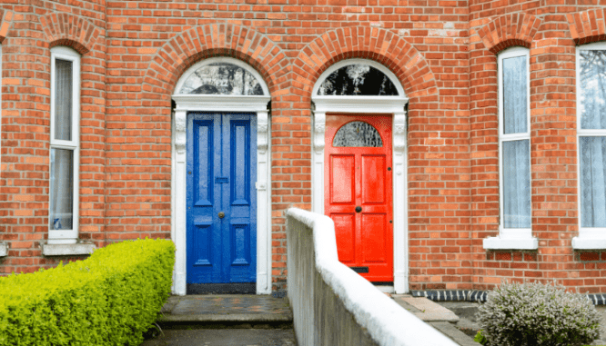 Give your door some pizzazz for curb appeal idea for brick homes