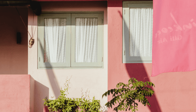 Bright paint won't help to add value through painting the exterior