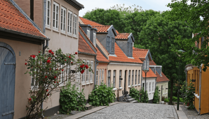 A row of houses that could have one under contract.