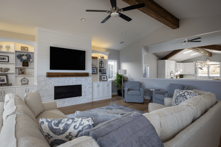 A family room with a ceiling fan is not out of style.