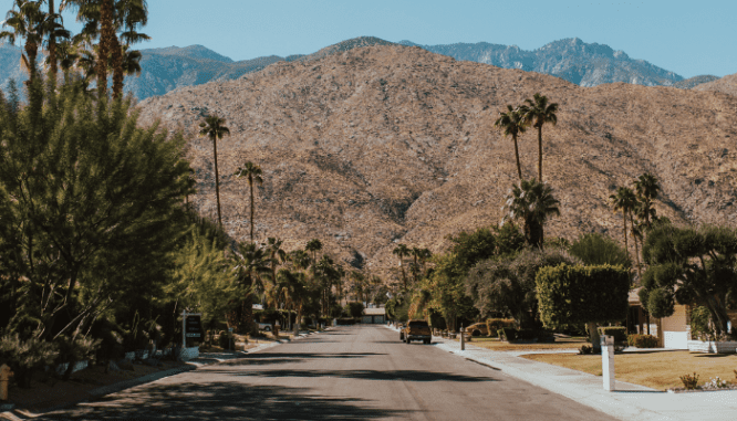 a neighborhood in Palm Springs where you might buy a house.