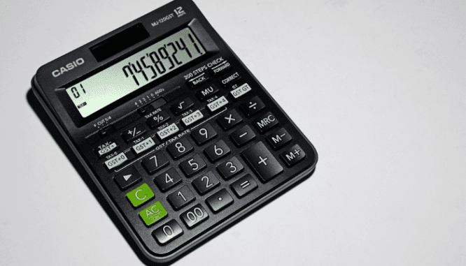 A calculator that can be used to determine capital gains when learning what happens when you sell a house for a profit.