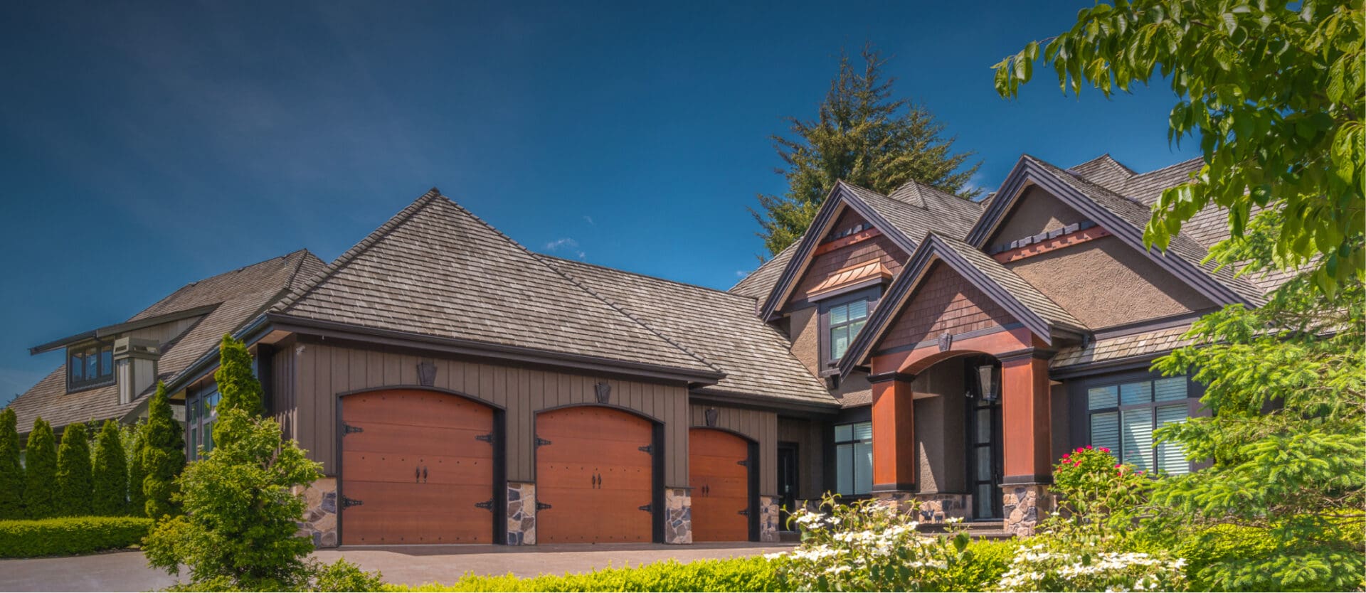 Modern home exterior featured in Top Agent Insights for Summer/Fall 2021.