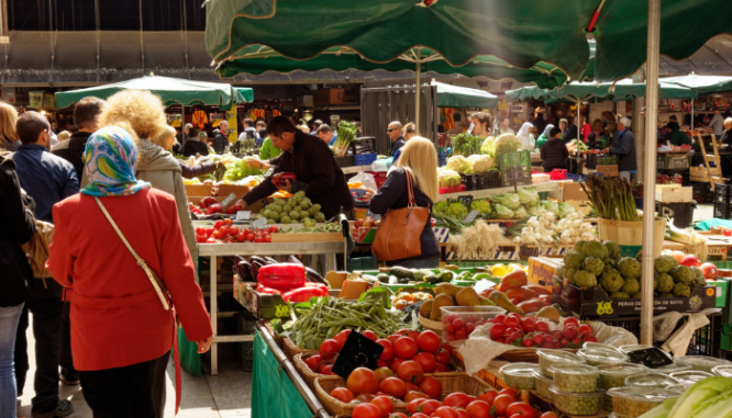 A farmer's market that's part of the culture when you buy a house in Baton Rouge.