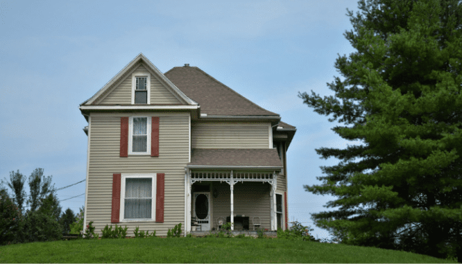 A house having an appraisal in order to get refinancing.