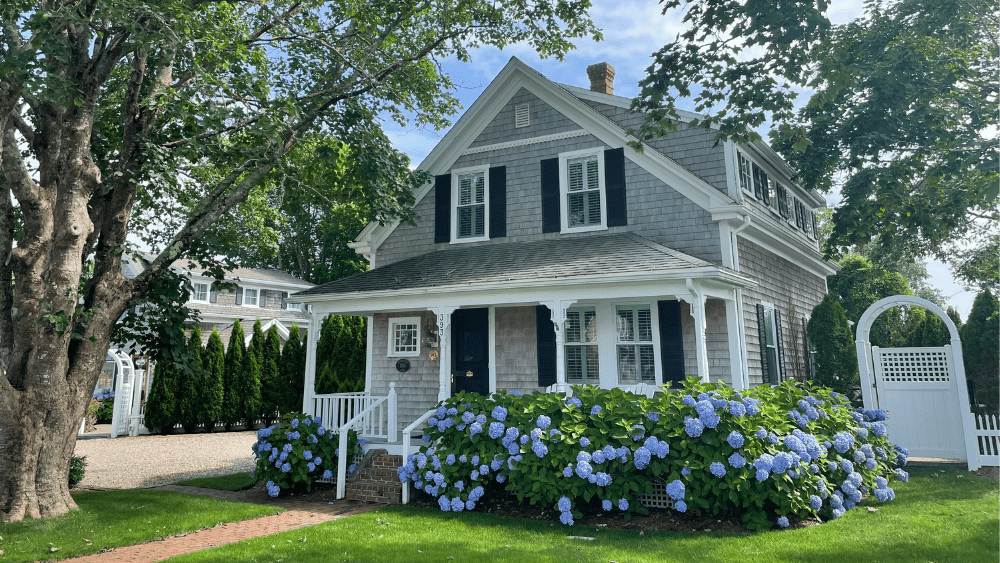 What Should I List My House For? How to Price Your Home Right