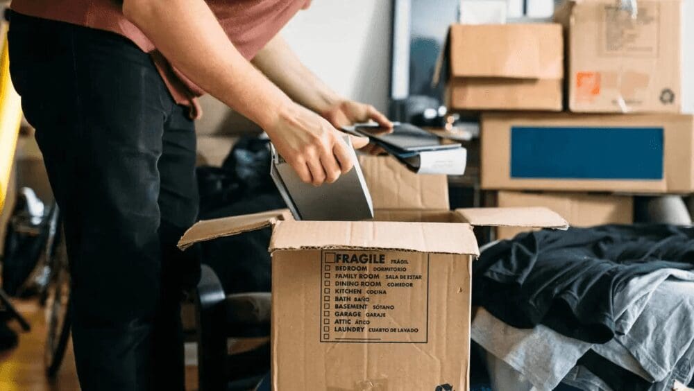 Relocating for Work? 7 Tips for an Easier Move