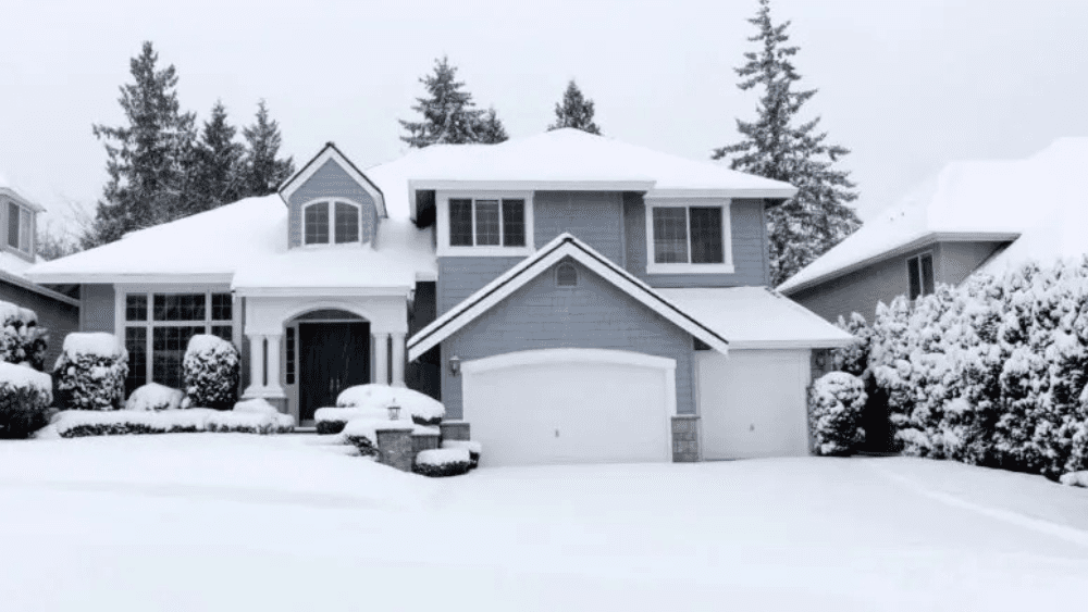 6 Myths About Selling a Home in January, Debunked by Top Agents