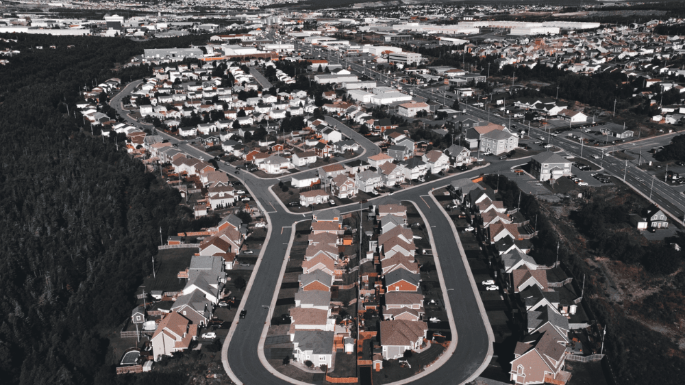 18 House Hunting Tips From Real Estate Experts