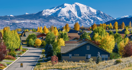 Houses in Colorado that have average real estate commission rate.