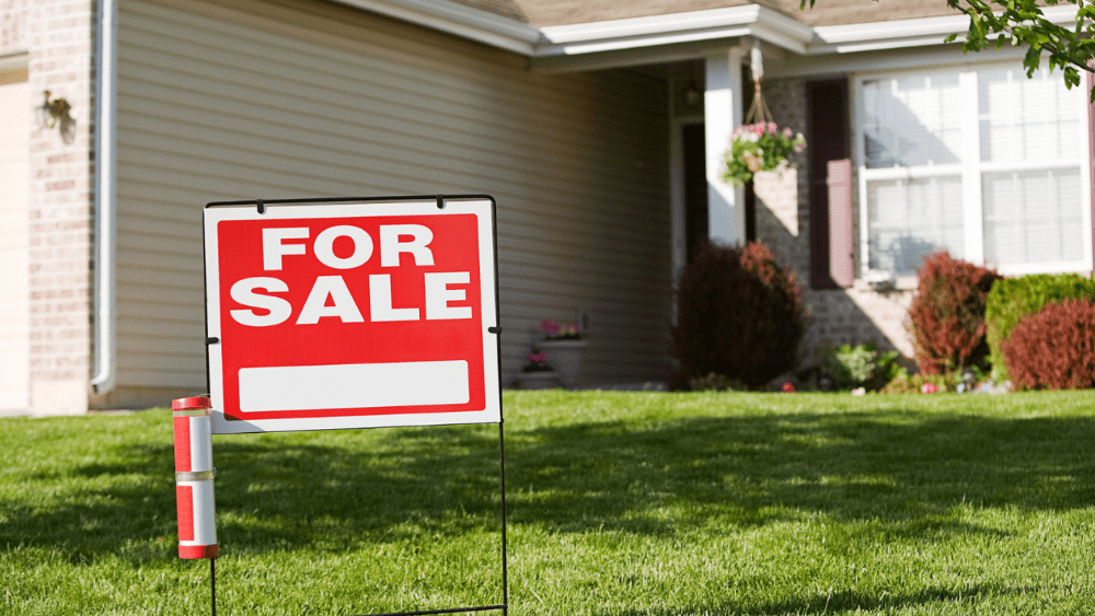 Who Pays Closing Costs When Selling a House By Owner?