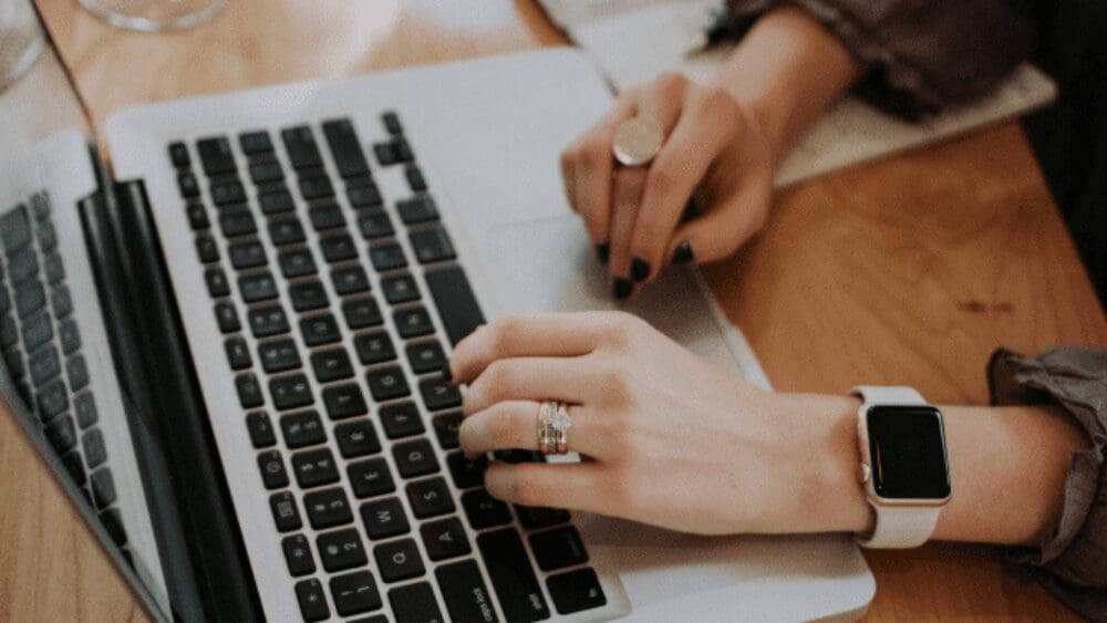 Craigslist For Sale By Owner: Tips on Posting and Avoiding Scams