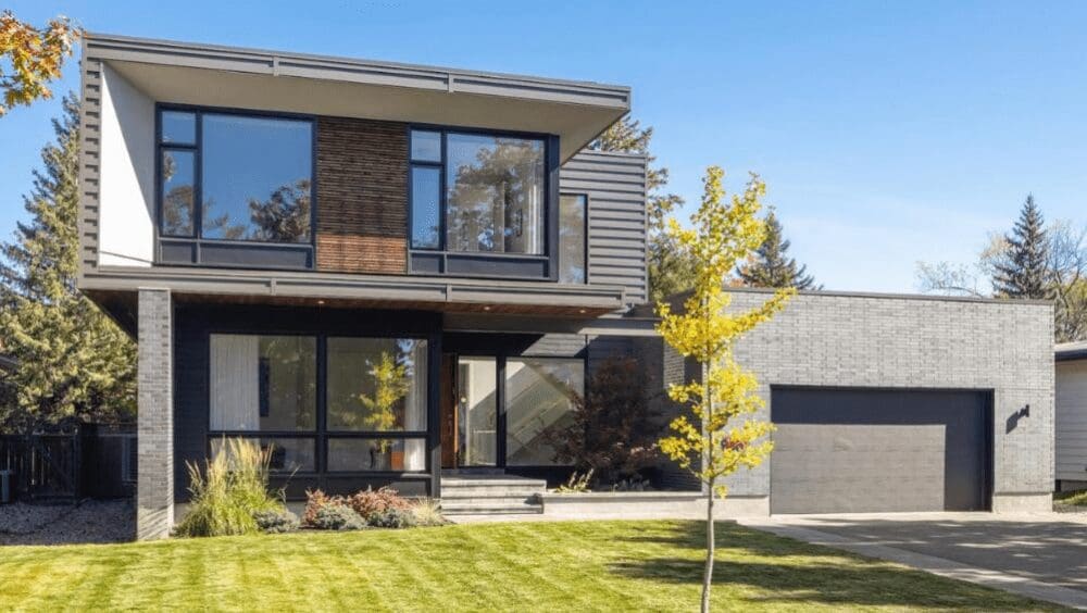 Pros and Cons of Low Commission Real Estate Agents: Are They Right for You?