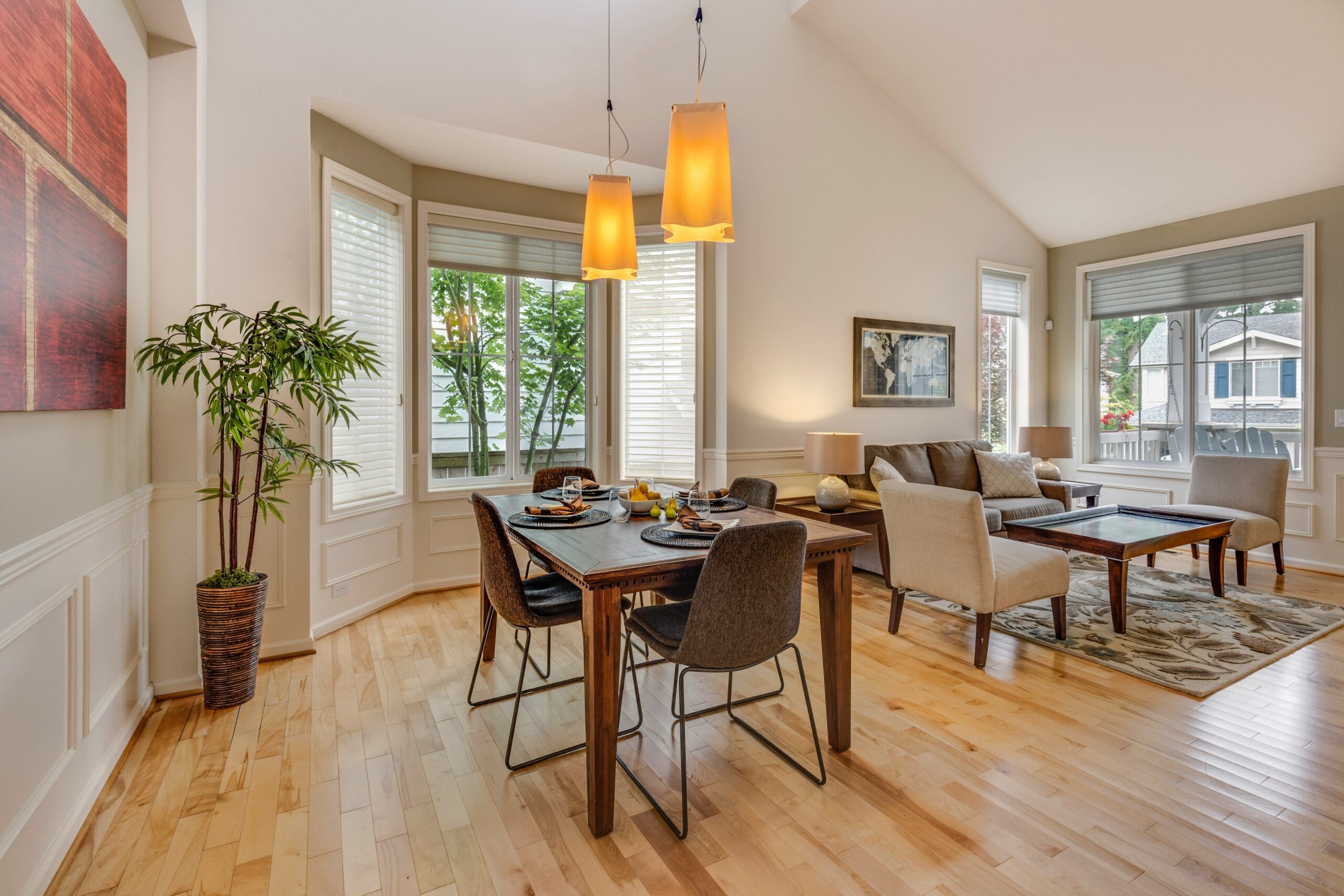 An image of a dining room in a house in Oklahoma