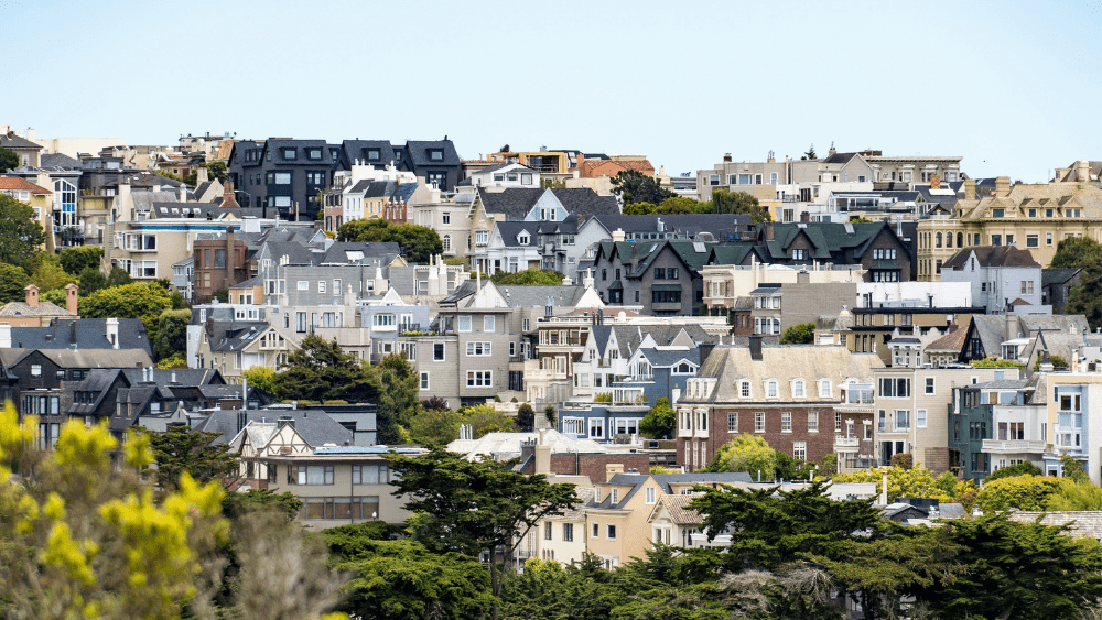 How to Make an Offer on a House That the Seller Is Going to Love