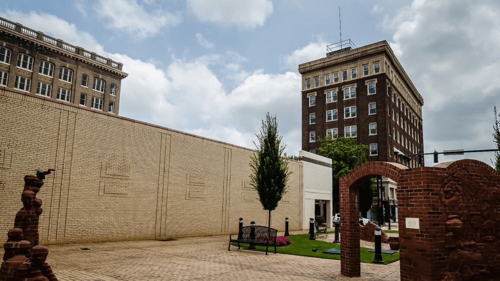 5 Top We Buy Houses for Cash Companies in Gastonia