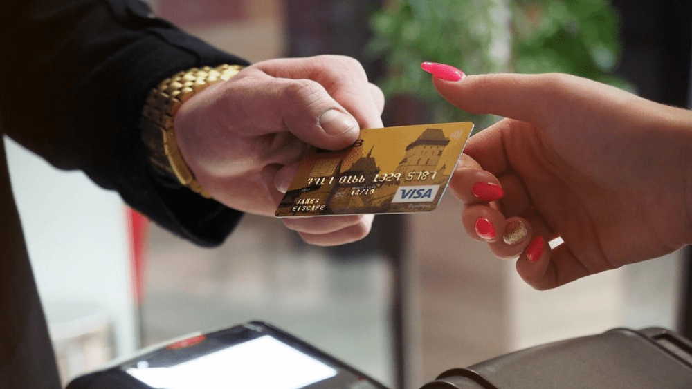 Credit Score Blues? Here’s How to Build Credit, Fast, Before You Buy a House