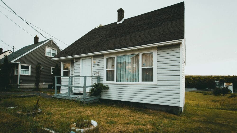Rent-to-Own Homes Pros and Cons: Is It Worth It?
