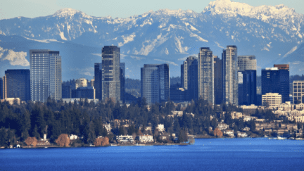 Everett. where home sellers have several options to sell their house fast
