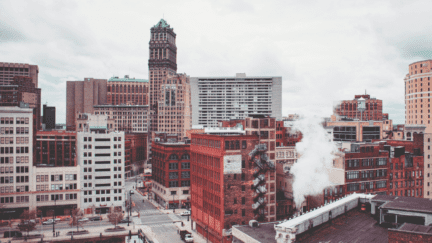 Livonia, where home sellers can work with a cash home buyer to sell their house