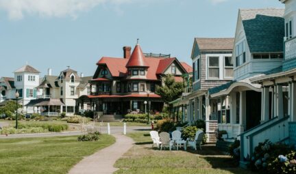 Martha's Vineyard, where home sellers have options to sell their house fast