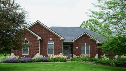 A home that an owner might sell to cash home buyers in Las Cruces