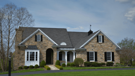 A home that an owner might sell to cash home buyers in San Antonio