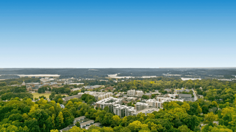 Greer, where home sellers have options to help sell their house fast