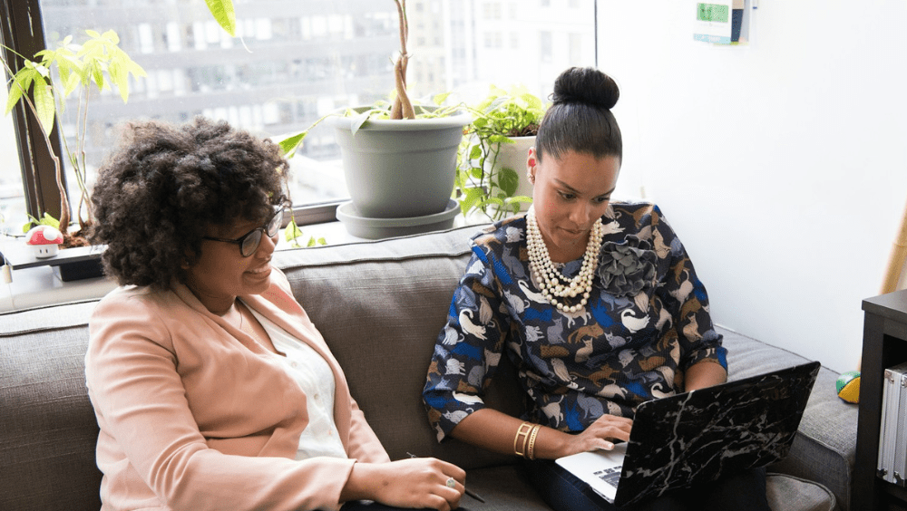 What Is a Full-Service Realtor? What Sellers Can Expect