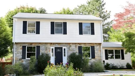 A home that an owner might sell to cash home buyers in Dover