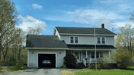 A house in St. Charles that represents how to sell a house fast