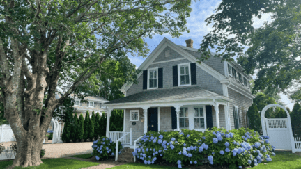 A home in Marysville, where home sellers have options to sell fast