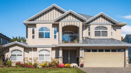 A photo of a house to represent the cost of selling a house in Kansas