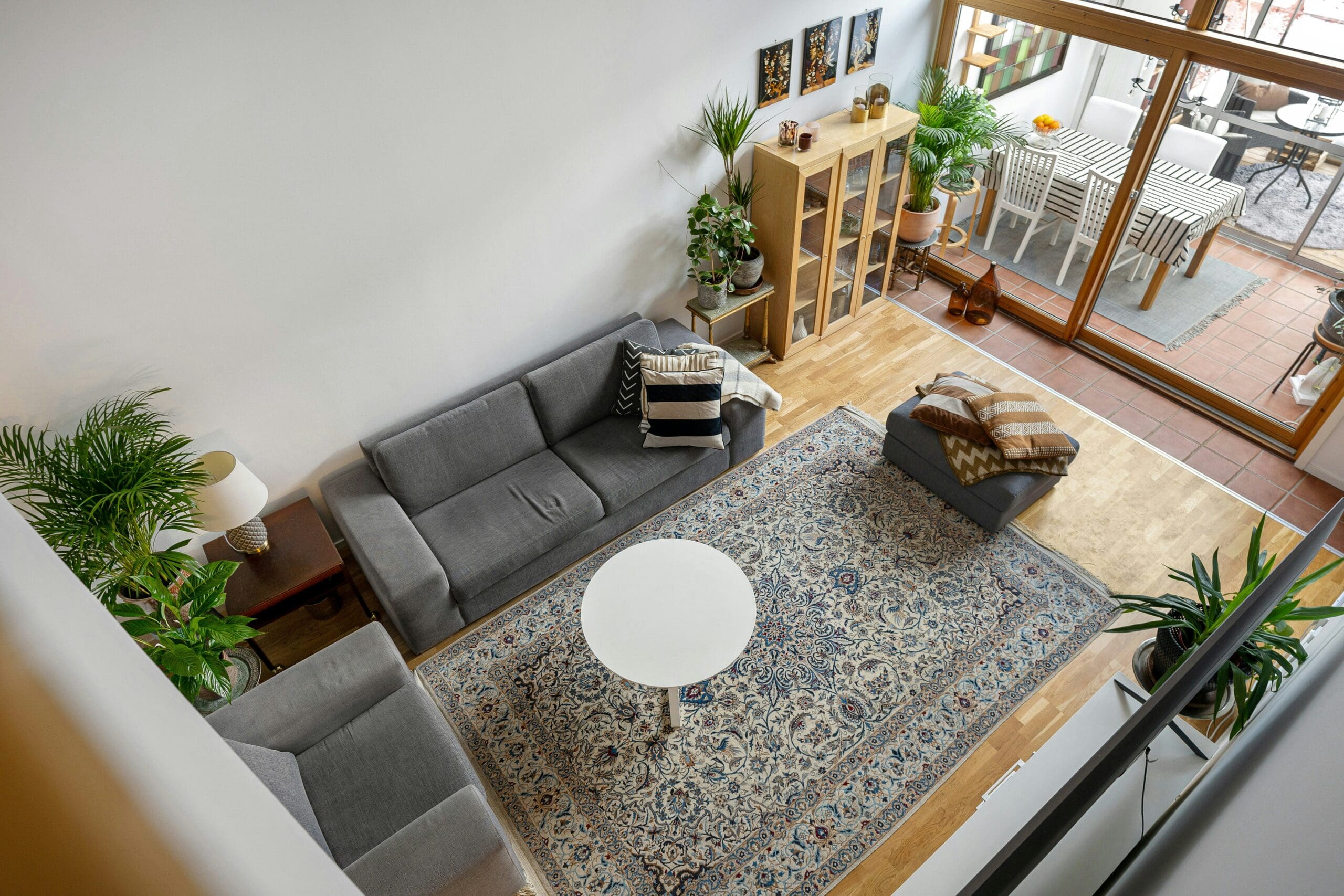 staged living room to help sell a house fast in Marco Island