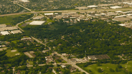 Downers Grove, where home sellers have options to sell their house fast