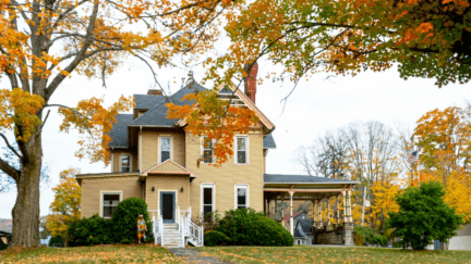 An image of a house being sold For Sale By Owner
