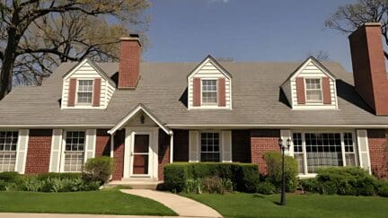 A house in Woodridge, IL that represents how to sell a house fast