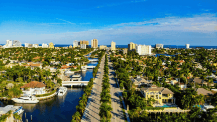 A neighborhood in St Pete, FL where home sellers can benefit from learning about the best time to sell a house in the area