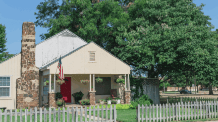 A house in Tennessee, where home sellers can choose to sell for cash