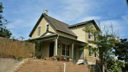 A house whose owner wants to sell for cash in Pueblo