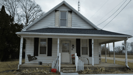 A house whose owner wants to sell for cash in Yakima, WA